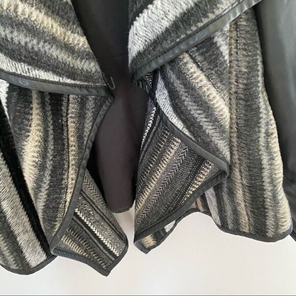 Vakko Sport Women’s Open Drape Front Faux Leather Wool Blend Jacket - Picture 4 of 7